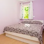 Appartement Apartments&rooms Stella *